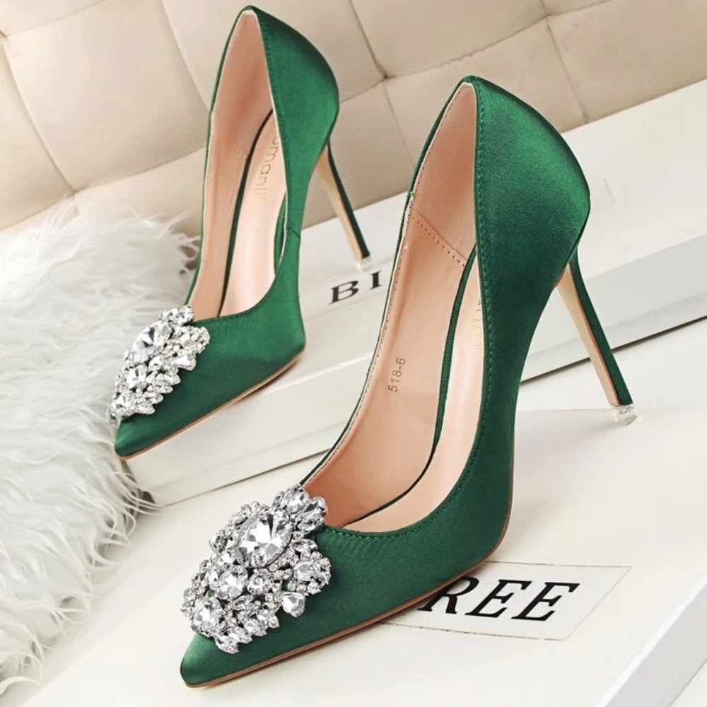 Emerald Green Pumps